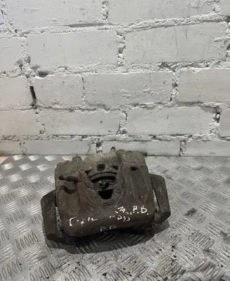 Mercedes-Benz C W204 Front brake caliper