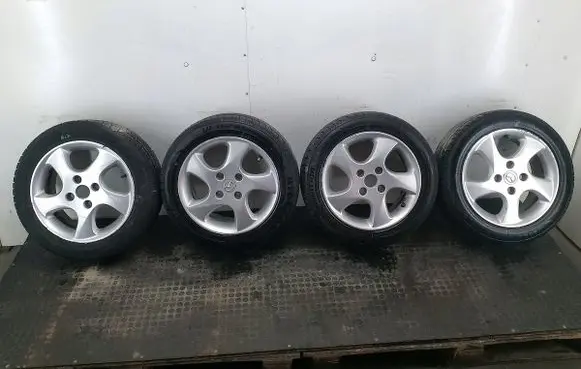 Mazda 2 R15 alloy rim 9965K26050