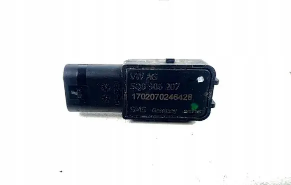 Audi RS4 B9 Vacuum line/pipe/hose 5Q0906207