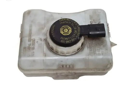 Audi A7 S7 4G Brake fluid reservoir 8K0611301A