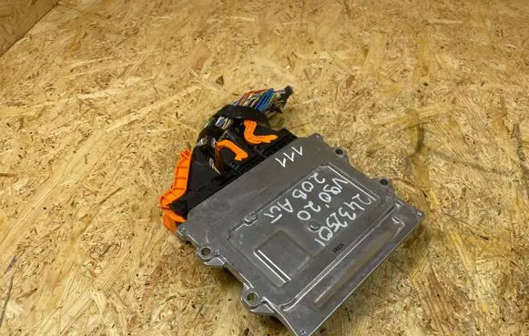 Volvo XC60 Engine control unit/module 31459637