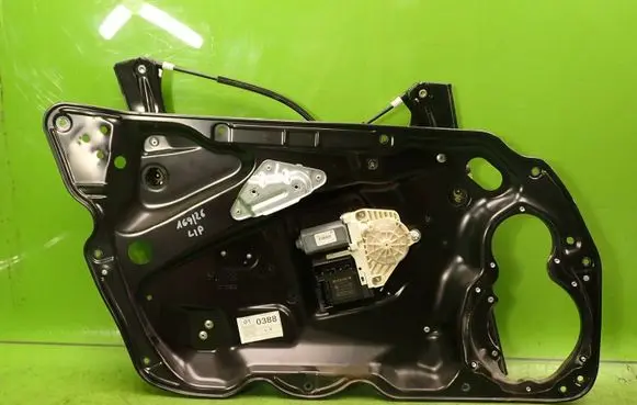 Volkswagen PASSAT B6 Front door window regulator with motor