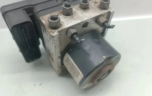 Peugeot 207 ABS Pump 10097011463 MK70 000405358E0