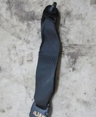 Nissan Note (E12) Rear seatbelt buckle KRIS235789