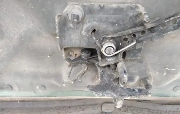 Audi A4 S4 B6 8E 8H Engine bonnet (hood) release handle