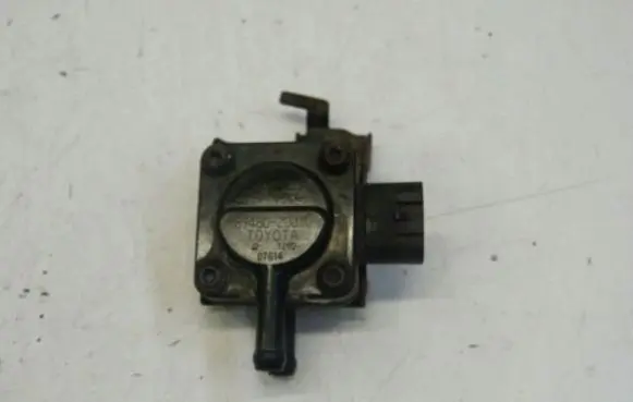 Toyota Avensis T250 Exhaust gas pressure sensor 8948020030