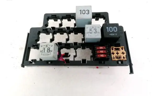 Volkswagen Polo Fuse box set 6Q0972595A GSM3