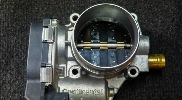 BMW 5 F10 F11 Throttle valve A2C83786800 7588625