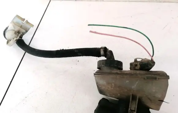 Fiat Ulysse Brake fluid reservoir 