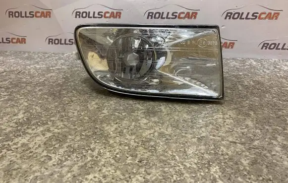 Skoda Octavia Mk2 (1Z) Front fog light 1Z0941700 1Z0941702 4SHX15K201A
