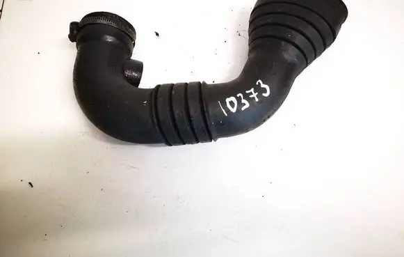 Volkswagen PASSAT B5 Intercooler hose/pipe 8d0129615a