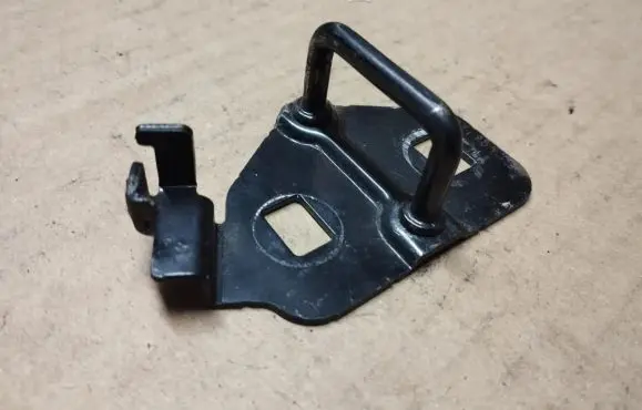 Chrysler Sebring (JS) Trunk lock loop 