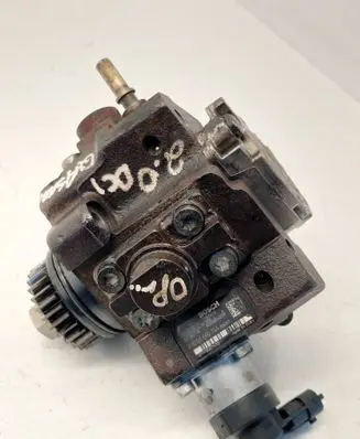 Nissan Qashqai Fuel injection high pressure pump 8200804288 2787410 8200690744