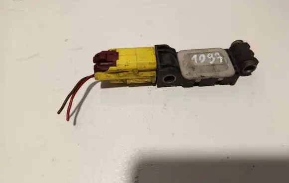 Audi A4 S4 B7 8E 8H Airbag deployment crash/impact sensor 8E0959651A