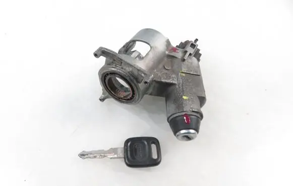 Volkswagen Golf II Ignition lock 357905851