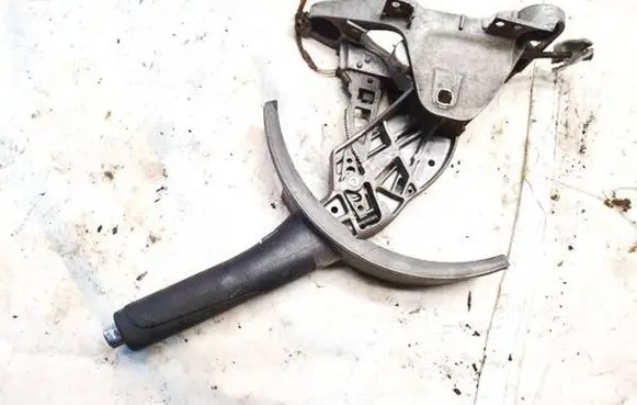 Handbrake/parking brake lever assembly