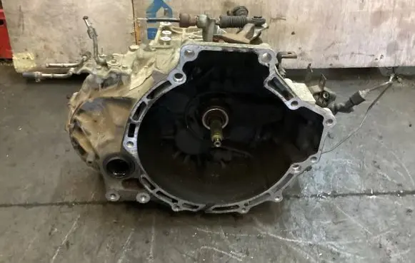 Mazda 6 Manual 6 speed gearbox YR1SB
