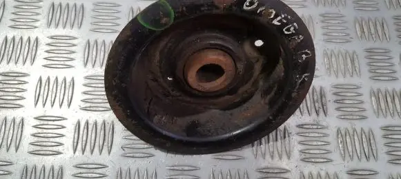 Opel Omega B1 Coil spring mount 