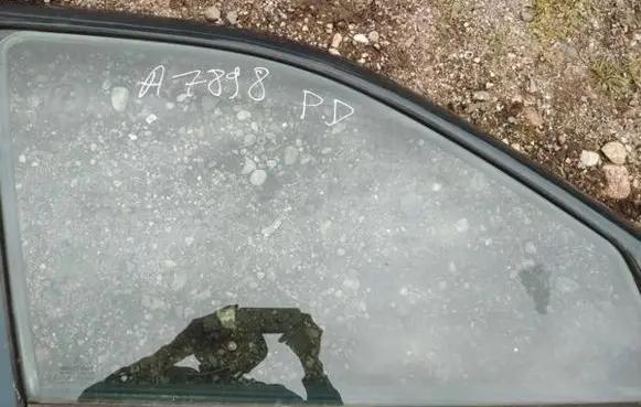 Citroen Xsara Front door window glass four-door