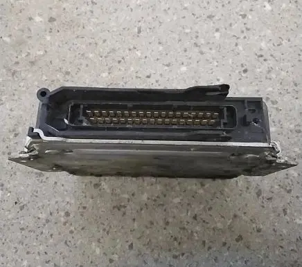 BMW 7 E32 Engine control unit/module 1137328017 0285006003