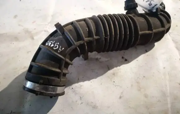 Renault Laguna III Air intake hose/pipe