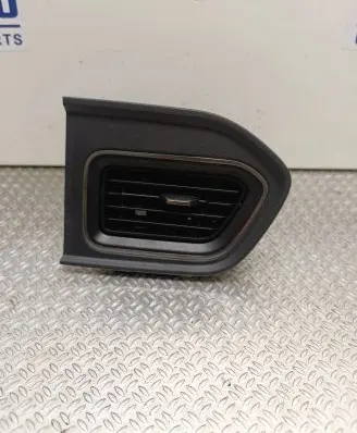 Renault Master III Dash center air vent grill 687518035R 687517173R