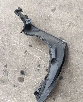 Other engine bay part