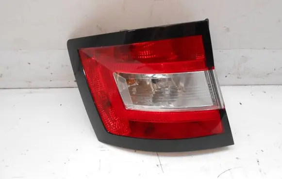 Skoda Fabia Mk3 (NJ) Rear/tail lights 6V9945095