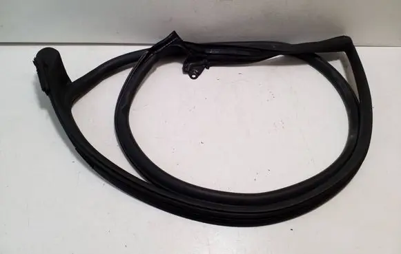 Audi A5 Front door rubber seal 8W8831708A