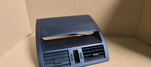 Mazda 6 Dash center air vent grill GS1E55311