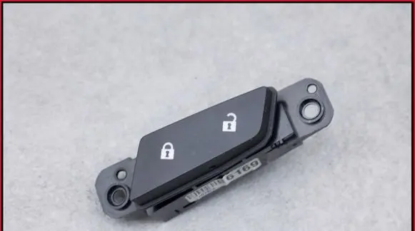 Chevrolet Cruze Central locking switch button 