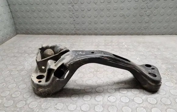 BMW X3 E83 Gearbox mounting bracket 10119018 S355MC 340227