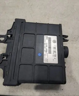 Volkswagen Polo IV 9N3 Gearbox control unit/module 001927731J A640000Z7 31036LW064