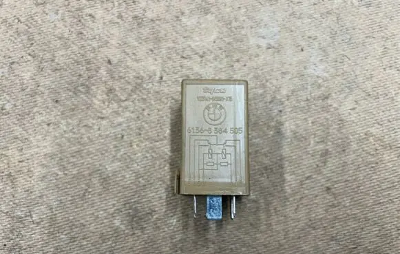 BMW 3 E46 Window control relay 61368384505 8384505