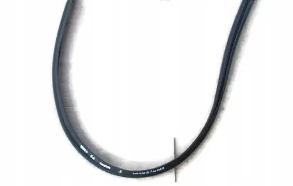 Jeep Cherokee III KJ Front door rubber seal