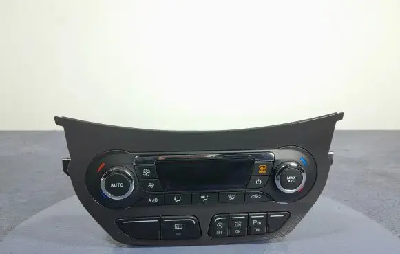 Ford Kuga II Climate control unit DV4T-18C612-AF