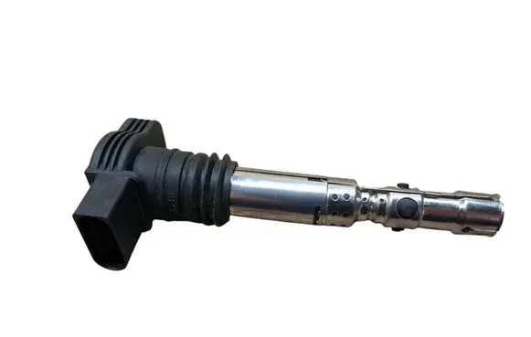 Volkswagen PASSAT B5.5 High voltage ignition coil 0986221024