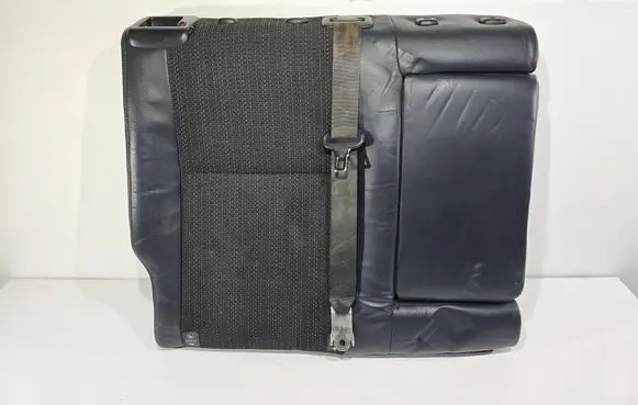 Rear seat