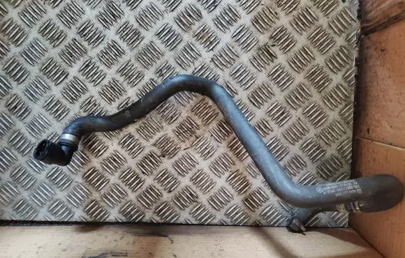 Mercedes-Benz CLA C117 X117 W117 Engine coolant pipe/hose A2468303096