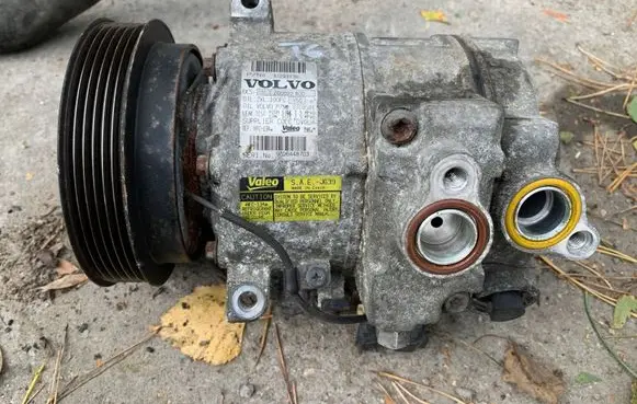 Volvo V70 Air conditioning (A/C) compressor (pump) 31291136