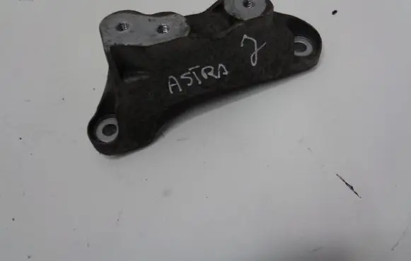 Opel Astra J Gearbox mounting bracket 13248571