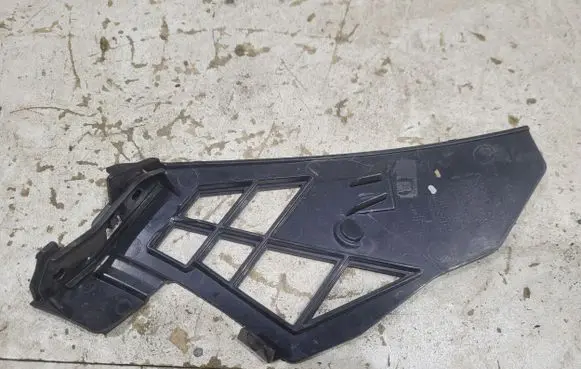 Mercedes-Benz A W177 Front bumper mounting bracket A1778851700 A1778851500