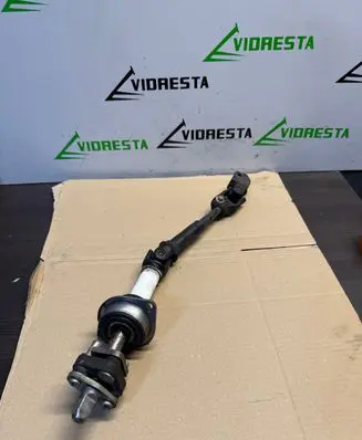 Steering wheel axle