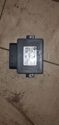 BMW 6 F06 Gran coupe Hand brake control module 6863277 231220 32620301B