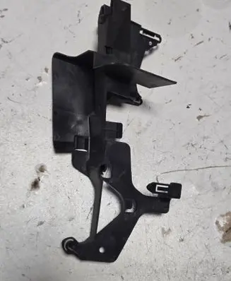 Ford Mondeo MK IV Front door exterior handle/bracket 7S71A21979