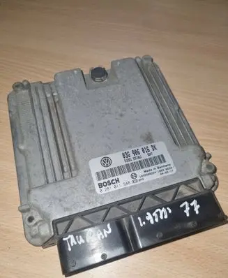 Volkswagen Touran I Engine control unit/module 03G906016DK 1039S06224 0281011946