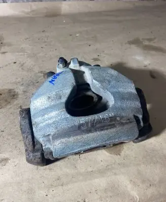 Volkswagen Sharan Front brake caliper 57716