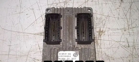 Fiat Punto (188) Engine control unit/module IAW5SF3.M1