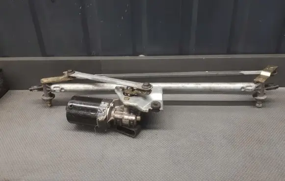 Opel Vectra B Front wiper linkage 0390241142