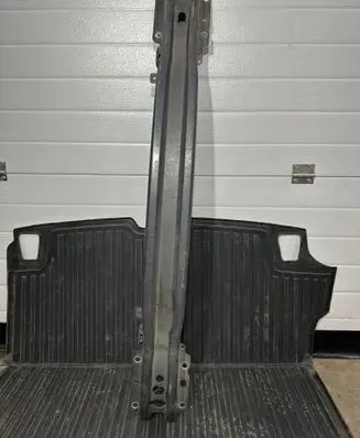 Volvo S80 Front bumper cross member 30791152